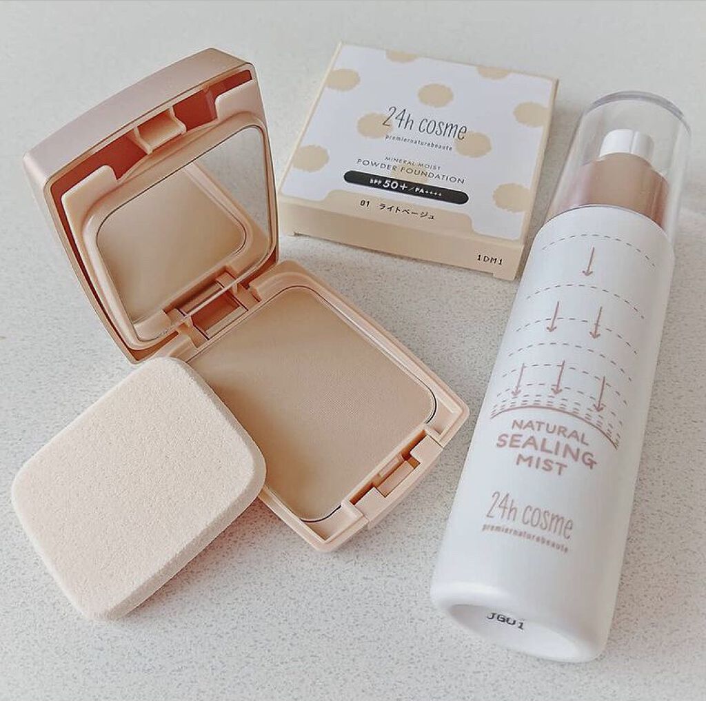 24 ミネラルモイストパウダーファンデ 24h Cosmeを使った口コミ マスクで乾燥する肌に メイク直しに オスス By まりあんぬ 乾燥肌 代前半 Lips