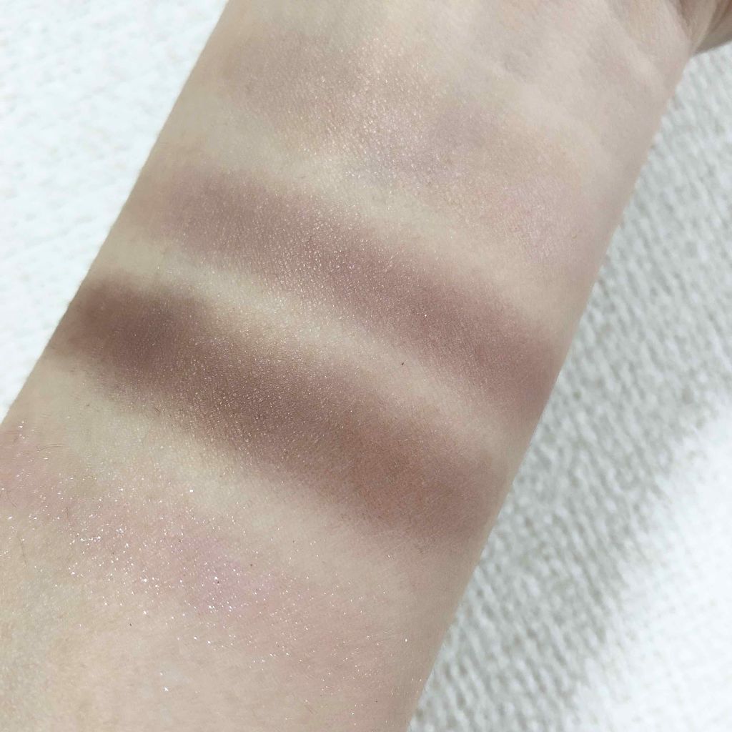 ラメなしアイシャドウを使うべし