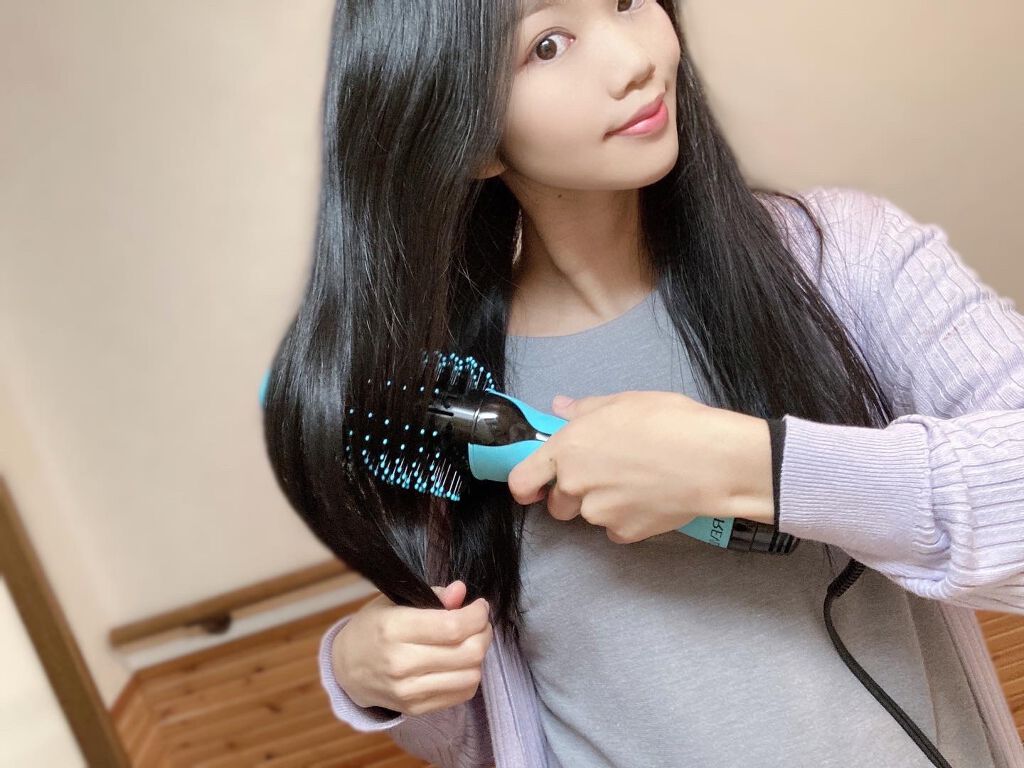 ボリューマイザーヘアードライヤーブラシ Revlonの口コミ マイナスイオン効果で滑らかな髪心地スタイ By Rie Beauty 乾燥肌 30代前半 Lips