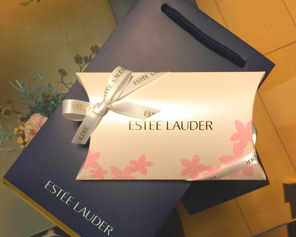 限定口紅 ピュア カラー エンヴィ リップスティック Estee Lauderは落ちないのか 色持ちに関する口コミ エスティローダー お名前刻印サービスが 季 By だりちゃん 敏感肌 30代後半 Lips