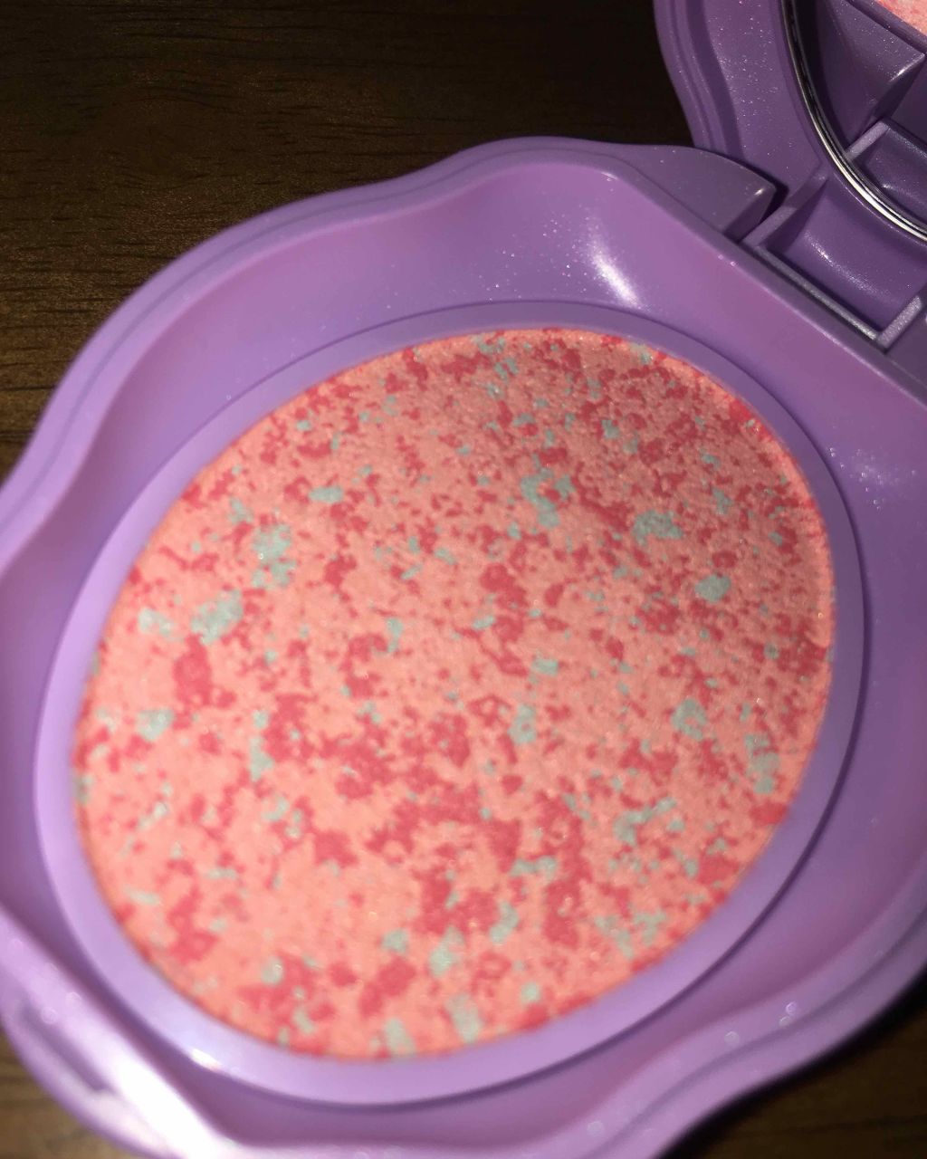 ミックスド プレスト チークカラー レ メルヴェイユーズ ラデュレの口コミ Lesmerveilleusesladur By つぇっど 乾燥肌 代前半 Lips