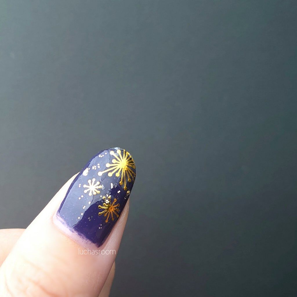 ネイルポリッシュ Planet Nailを使った口コミ 花火ネイル 今年も花火は見にいけないので By るか Luchasroom 乾燥肌 Lips