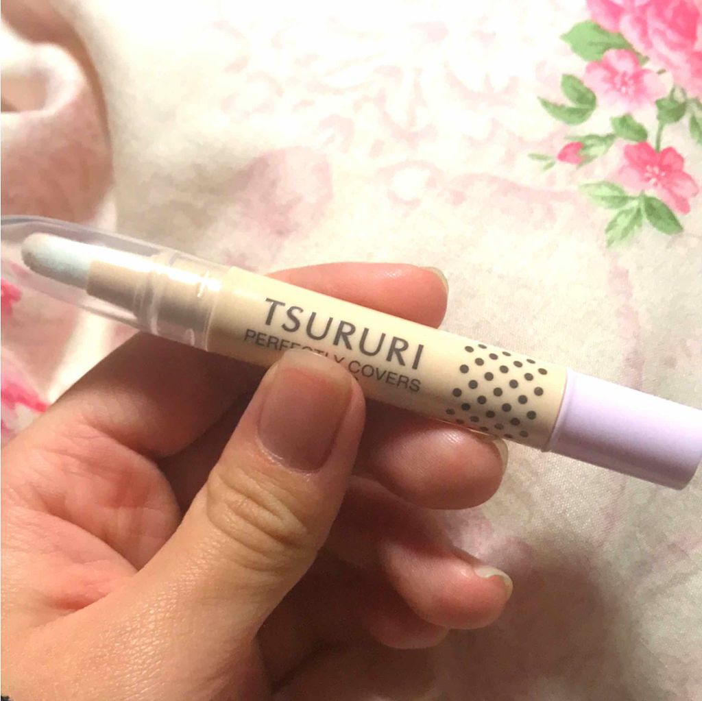 毛穴消しペン ツルリの口コミ 今日はyoutuberの足の裏さんの動画で By なつまる 脂性肌 10代後半 Lips