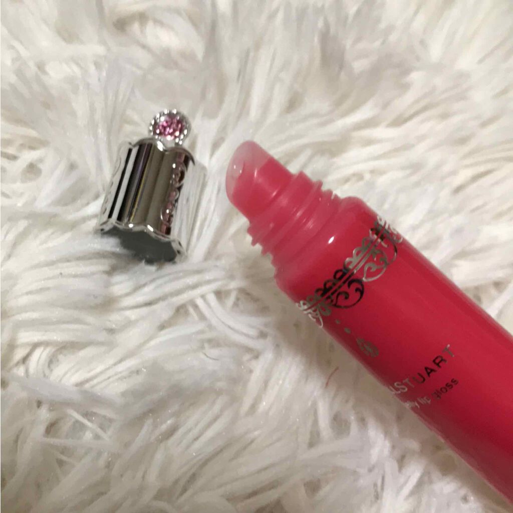 愛らしい唇に「11 cherry gem」