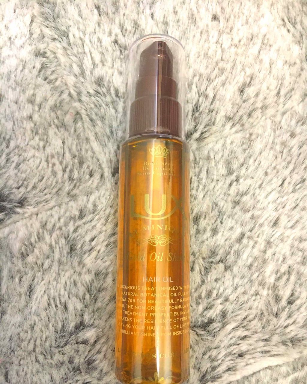 ルミニーク ゴールドオイルシャイン ヘアオイル Luxの口コミ 匂いは少しきつめです でもいい香り トロッ By Mi 敏感肌 Lips