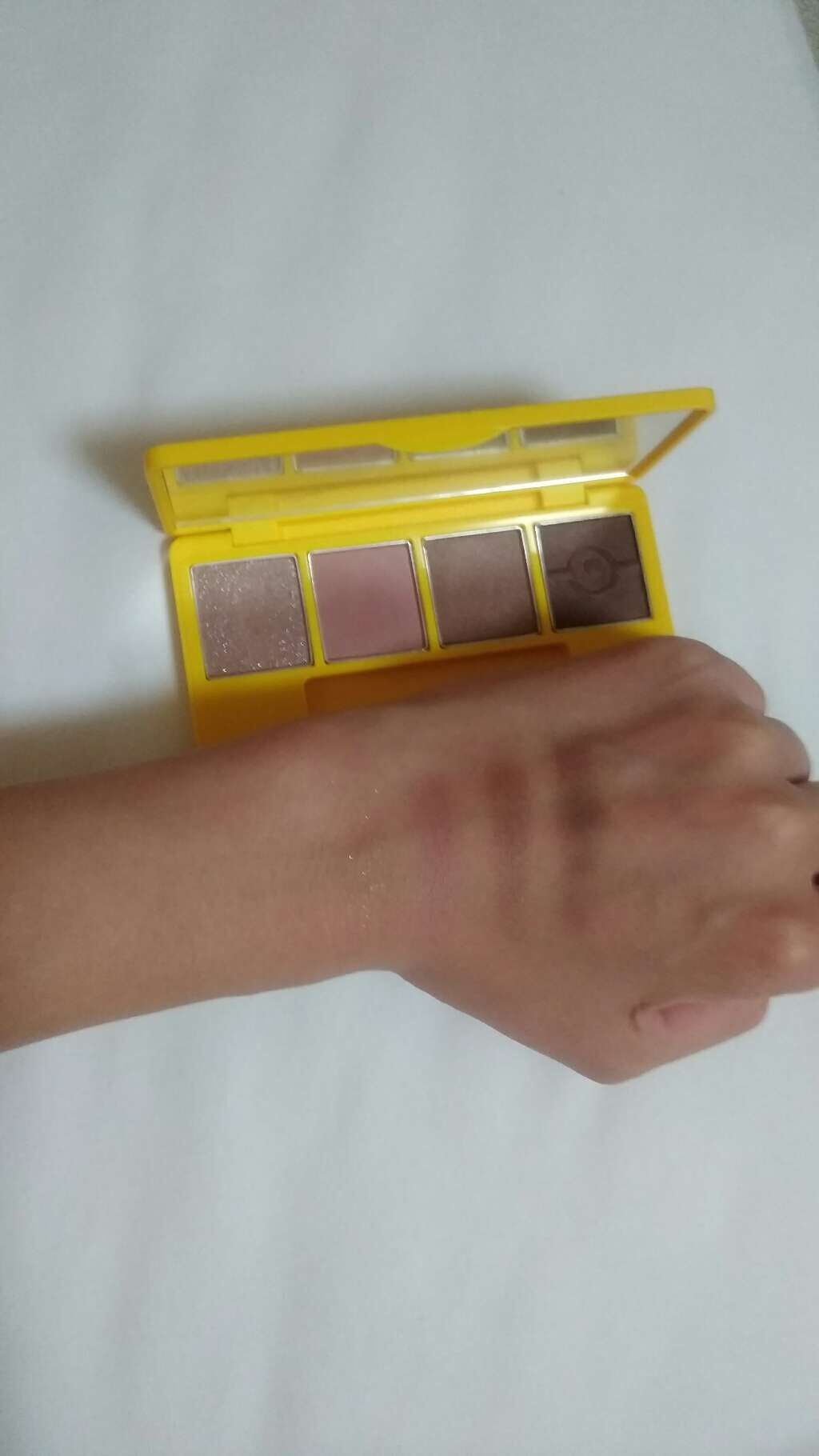 アイカラースタジオミニ Misshaの口コミ ミシャ ミニオンズエディション アイカラー By すなぁ 乾燥肌 30代前半 Lips