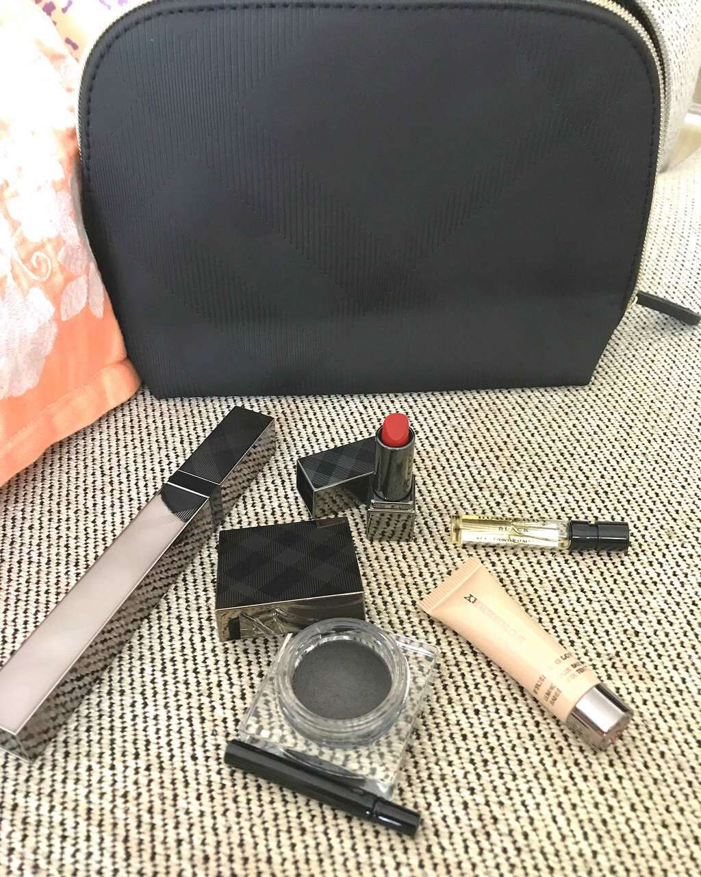 試してみた ビューティーポーチ2017 Burberryのリアルな口コミ レビュー Lips