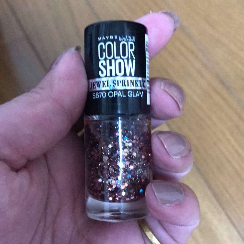 カラー ショー ネイル ストリート アーティスト Maybelline New Yorkの口コミ メイベリンカラーショウネイルジュエルスプリ By Mirei 混合肌 Lips