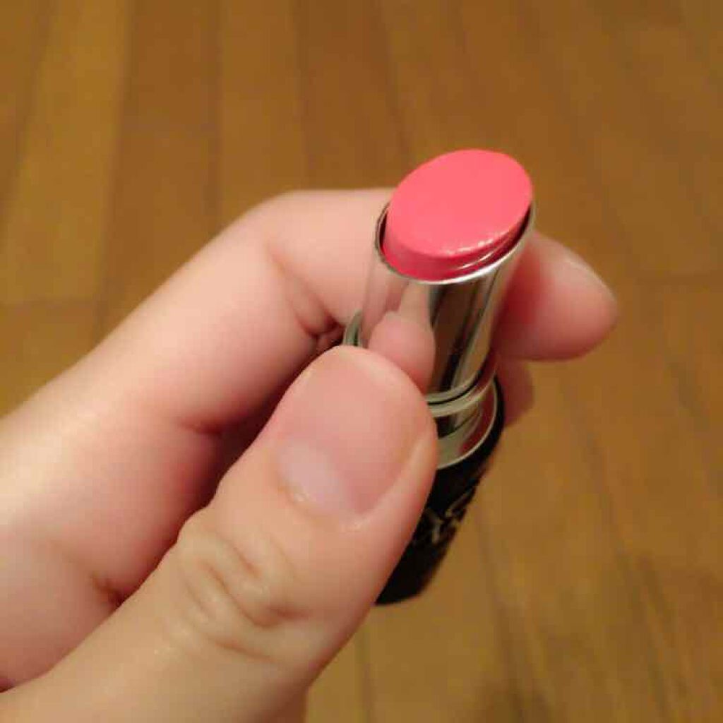 Aq Mw ルージュ グロウ Cosme Decorteの口コミ 口紅をあまりつけない私ですが アイグロウジ By R 混合肌 Lips