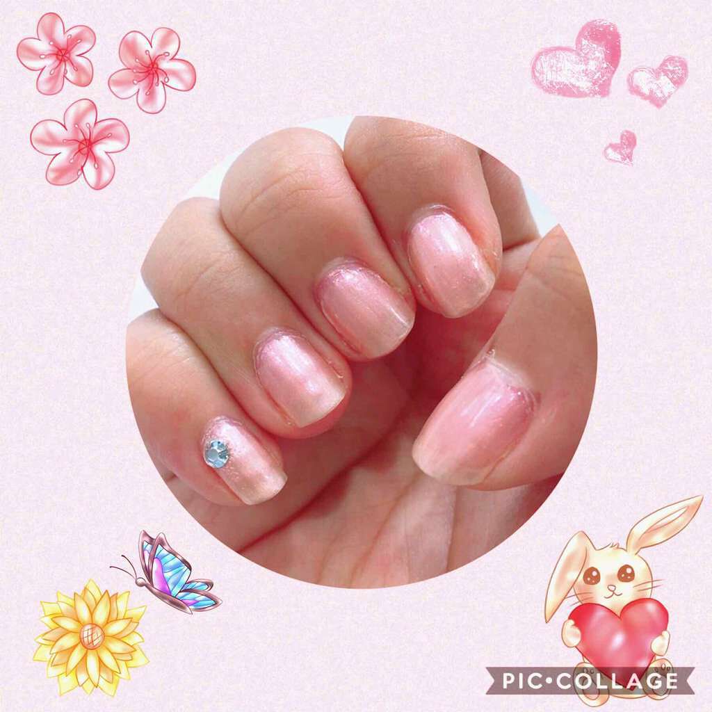 クレパス色ネイル デコラガールを使った口コミ この間紹介した私の大好きなネイルに１つホロ By Nature Of Beauty 乾燥肌 10代後半 Lips