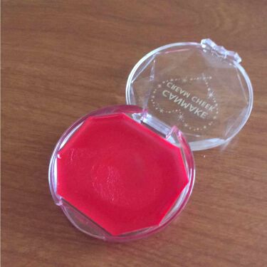 クリームチーク キャンメイクの口コミ 蓋を開けている写真と手に塗っているが加 By ﾊﾆｬｴ ﾁｬﾝ 乾燥肌 10代前半 Lips