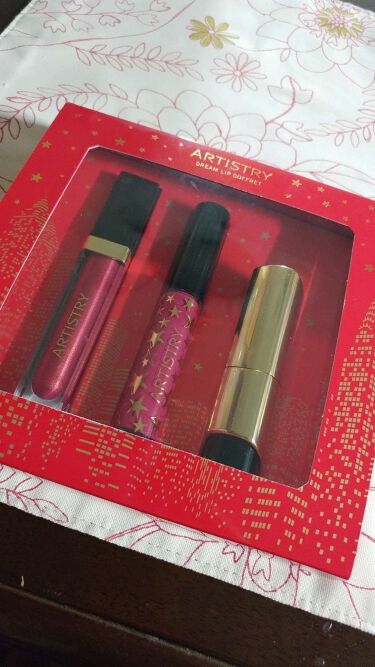 人気色をチェック Artistryライトアップリップグロス アーティストリーのリアルな口コミ レビュー Lips