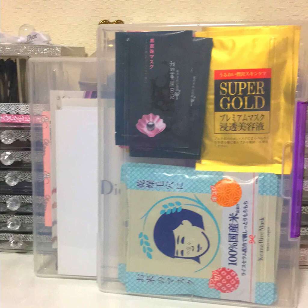 お米のマスク 毛穴撫子を使った口コミ あたしのパック収納です 漏れないように 使 By かぽ 混合肌 30代後半 Lips