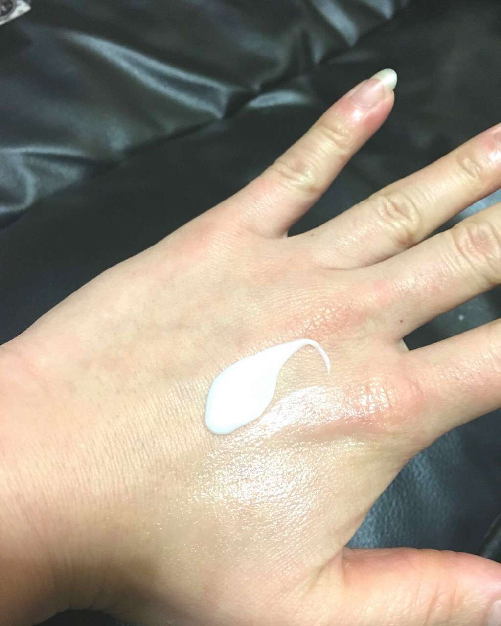 薬用美白ハンドクリーム Alblancの口コミ ドラッグストアで購入しました テクスチ By はな 乾燥肌 代後半 Lips