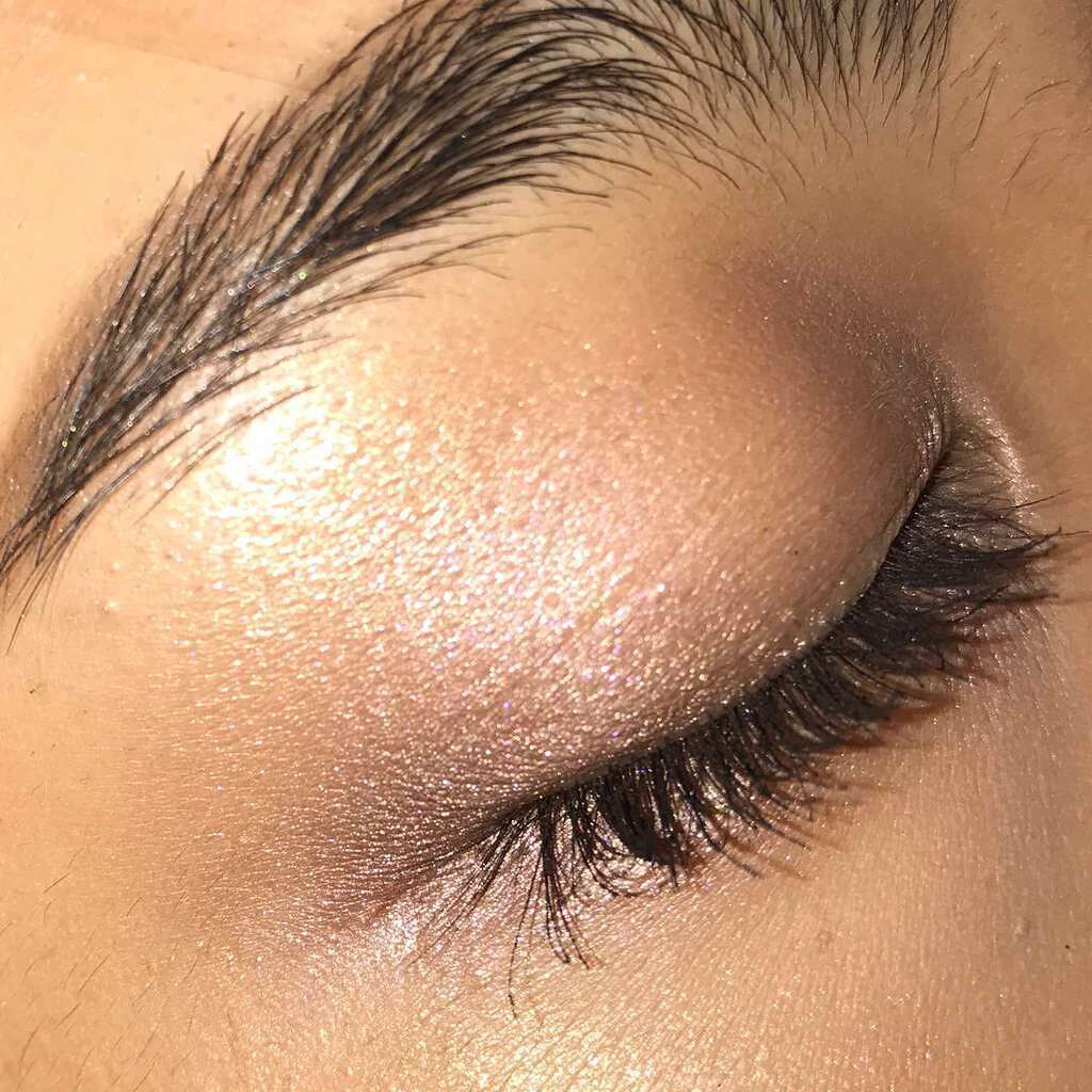 プレスド アイシャドー レフィル 旧 Shu Uemuraの口コミ プレゼントで前にもらったものなので色番がわ By エマ 混合肌 代前半 Lips