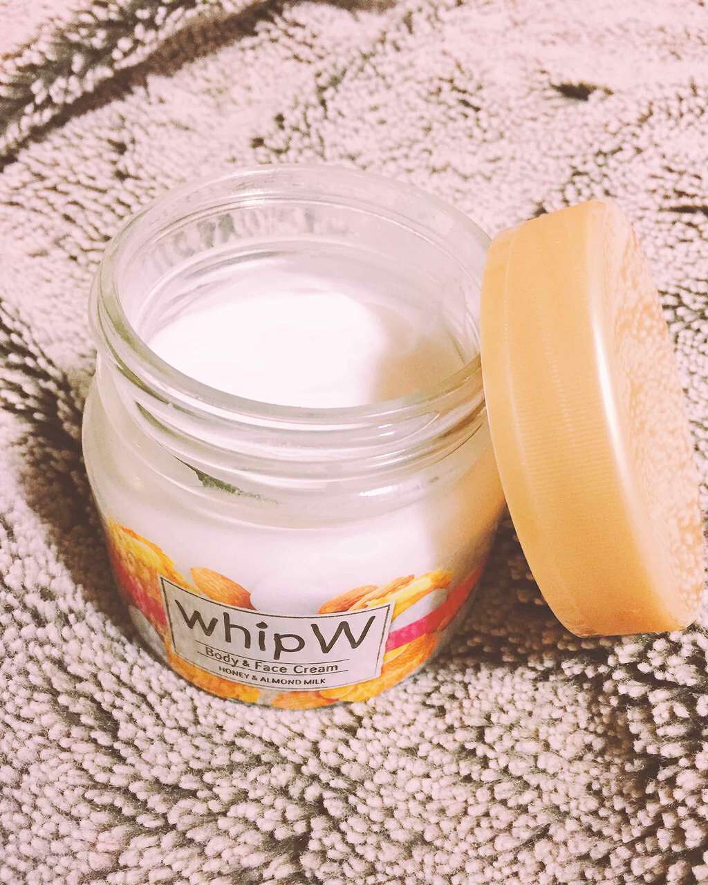 クリーム はちみつ アーモンドミルク Whip W ホイップ ダブル を使った口コミ 今日の購入品 今日は久々のoffやったけ By まにゅる 混合肌 10代後半 Lips