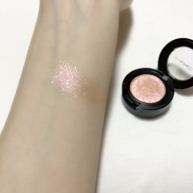 ダズルシャドウ M A Cの使い方を徹底解説 Macダズルシャドウ ラストダンス細かな By ゆんそんみ 乾燥肌 代後半 Lips