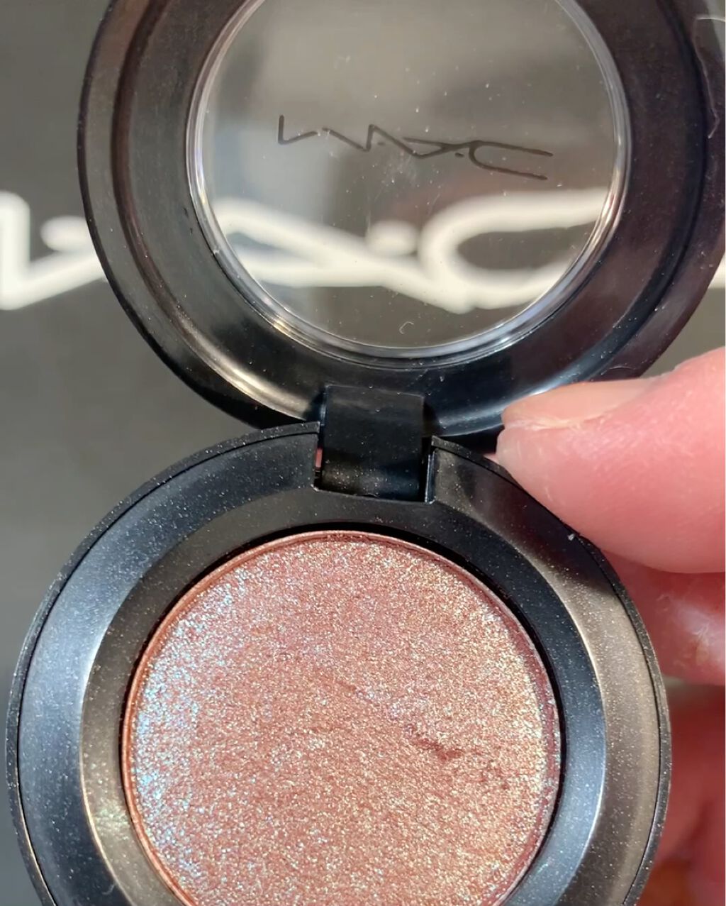 スモール アイシャドウ M A Cの口コミ Macの好きだった色が廃盤になっていて By 茉莉花 敏感肌 Lips